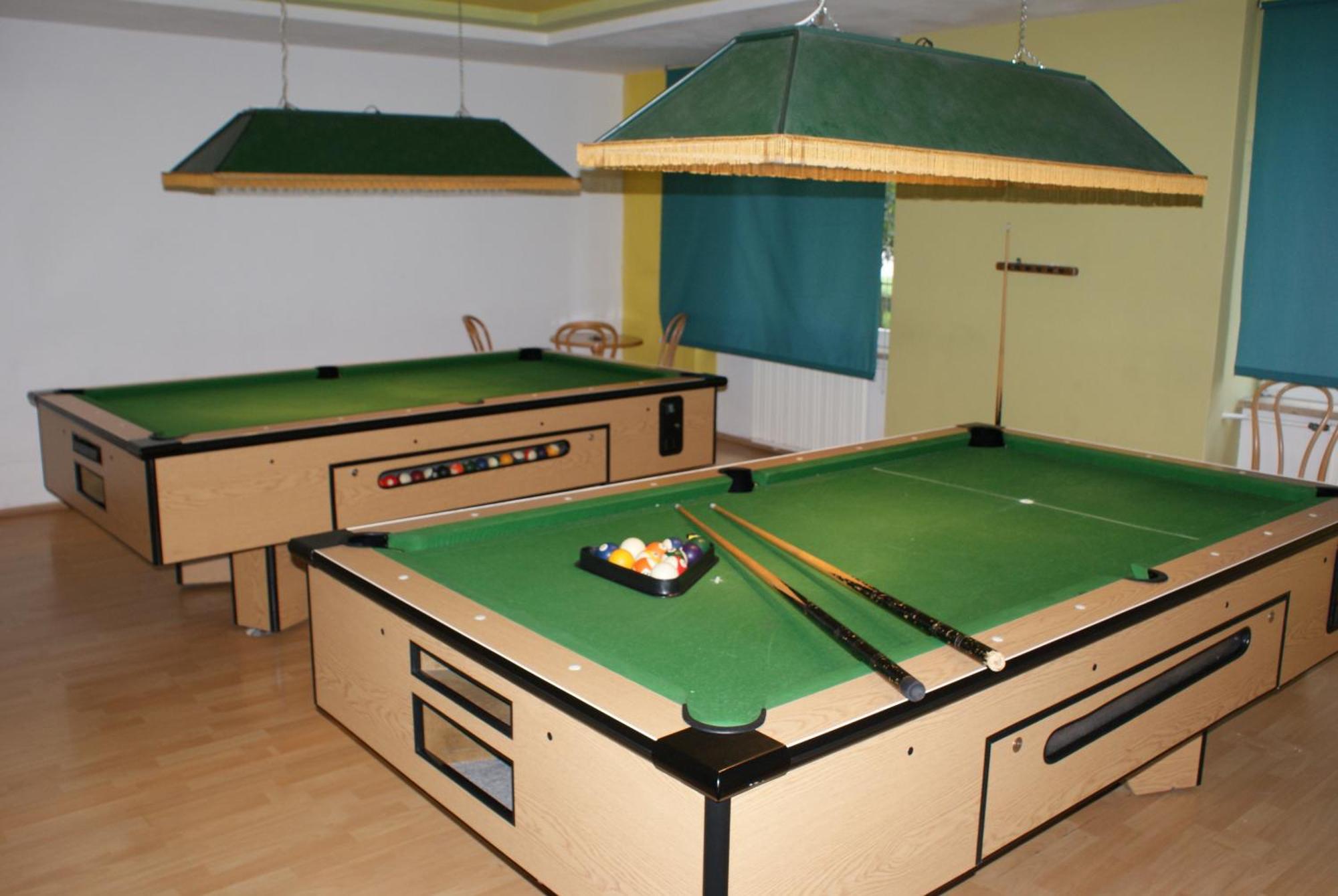 Hotel Monttis Sucha Beskidzka Ngoại thất bức ảnh