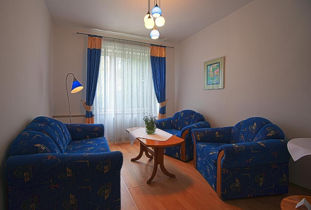 Hotel Monttis Sucha Beskidzka Phòng bức ảnh